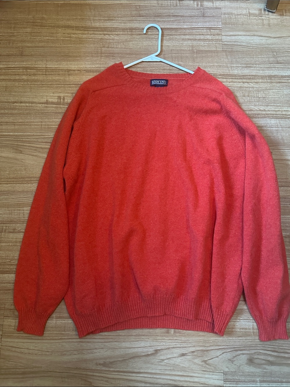 Men’s 100% lambswool sweater size xl